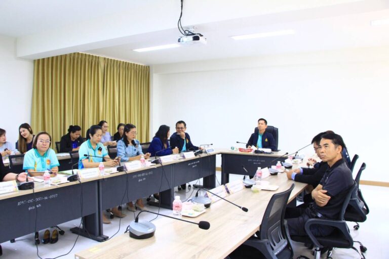 สพม.นครพนม ร่วมติดตามรายการ “พฤหัสเช้า ข่าว สพฐ.” รับนโยบายขับเคลื่อนคุณภาพการศึกษา